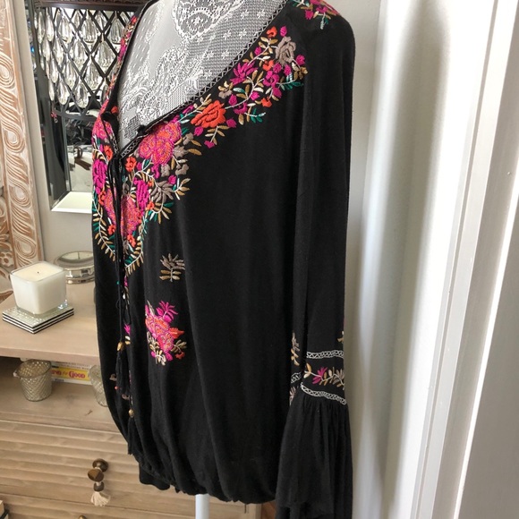 Free People batwing peasant top - Picture 6 of 9